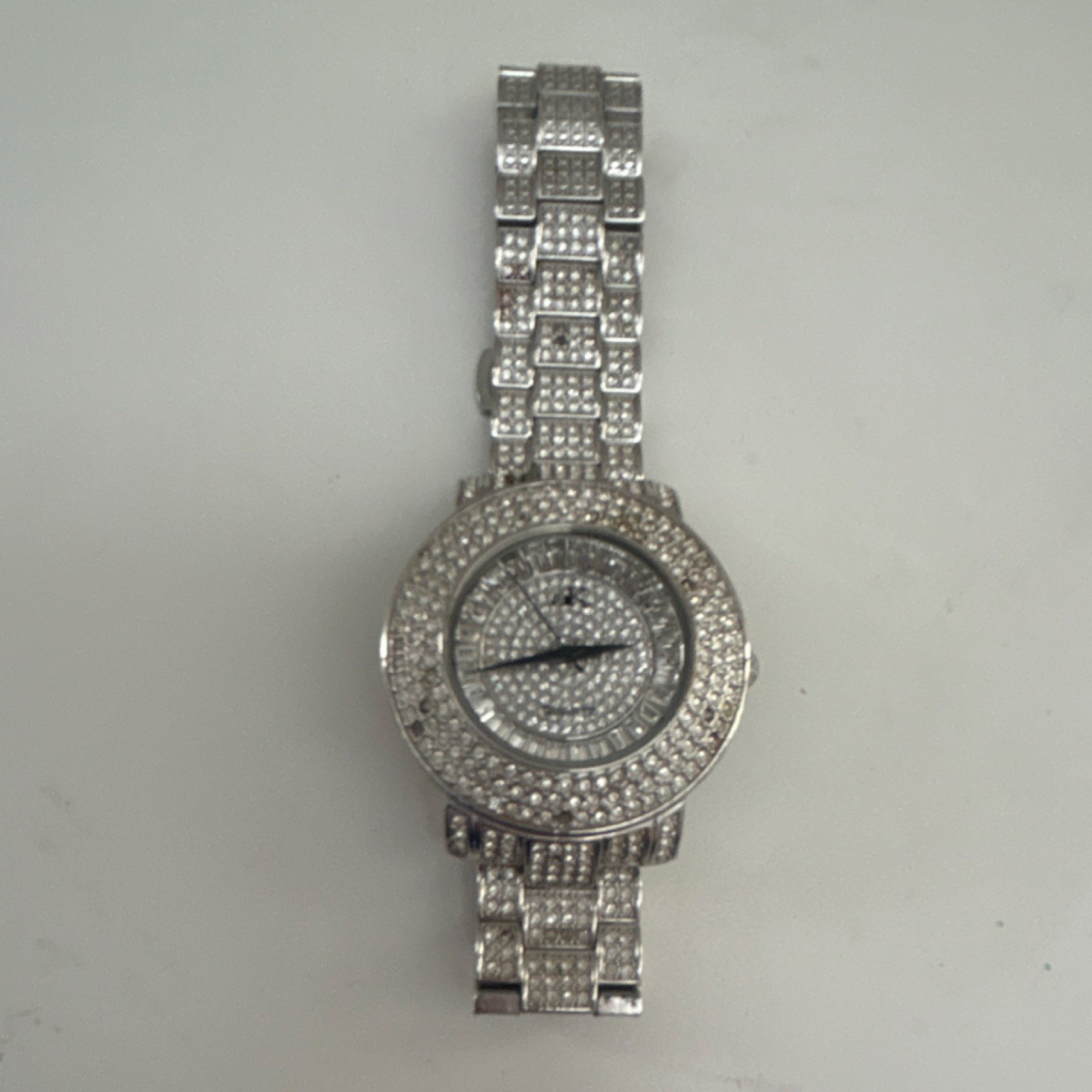 Adee Kaye Silver Diamond Pattern Quartz Luxury Wristwatch Water-Resistant Metal