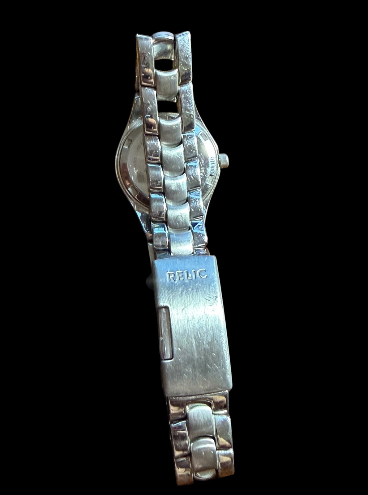 Relic Women’s Quartz Watch Silver Tone Bracelet Blue Green Dial Date Display