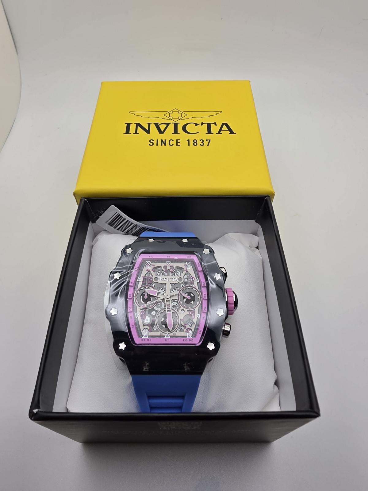 Invicta – Valxor – 40mm – Dark Blue/Pink – (69765)