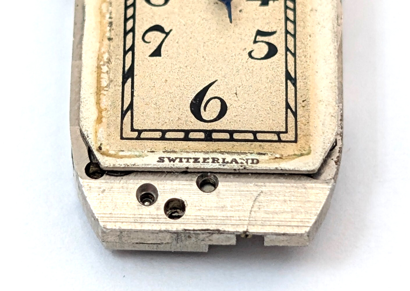 GRUEN GUILD 15j Cornoruma Art Deco Petite 11mm Swiss Watch Movement PARTS REPAIR