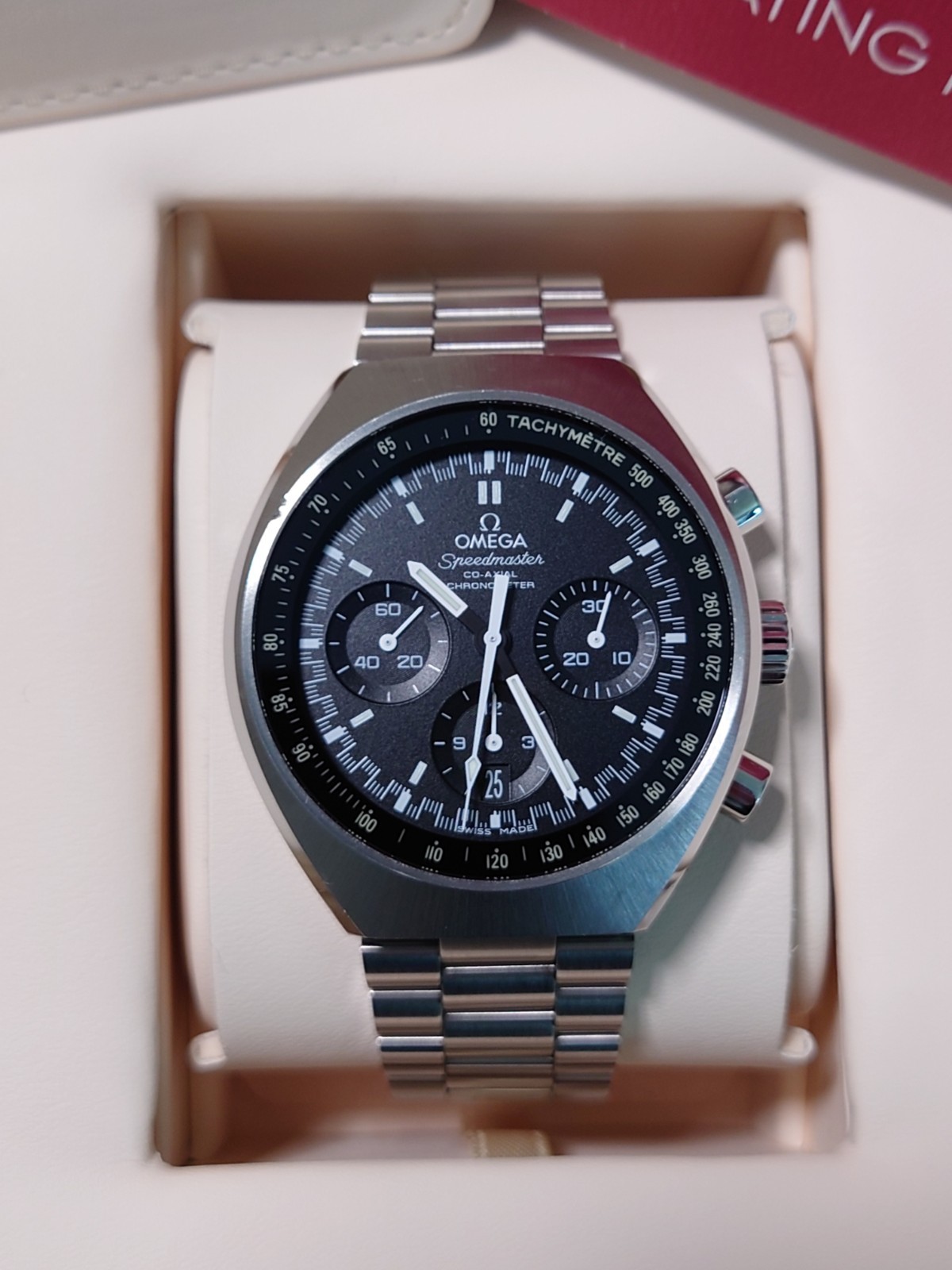 Omega Speedmaster Mark II | Ref 32710435001001 | Calibre 3330 | Box and Papers