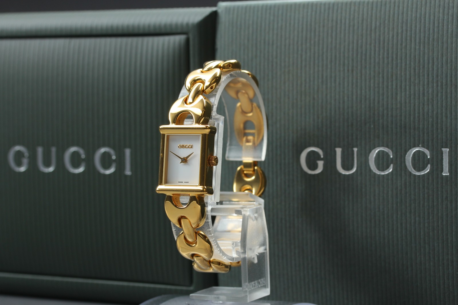 [Near MINT w/Box Paper] Vintage GUCCI 1800L 17mm White Dial Quartz Women’s Watch