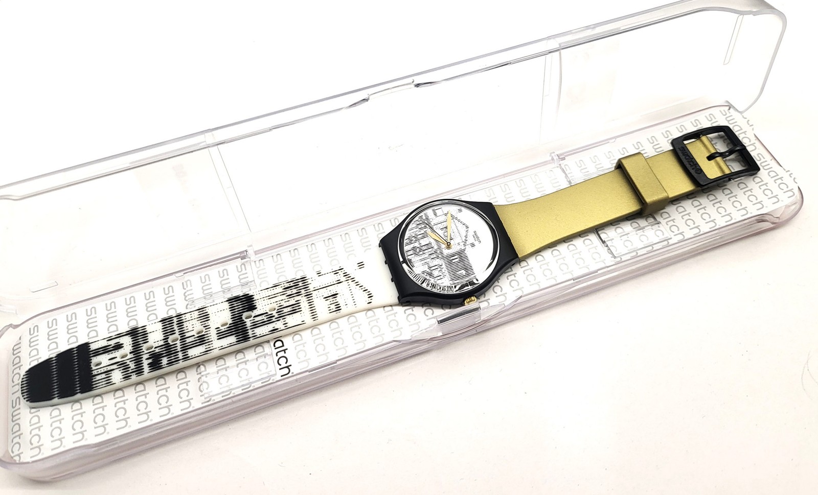 2012 Swatch Special – GZ228 – Bund 19 – NEW – Rare –