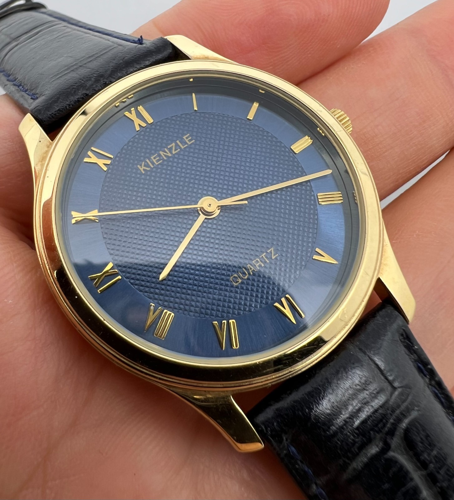 VINTAGE KIENZLE QUARTZ MENS WATCH GERMANY BLUE DIAL ULTRA THIN GOLD PLATED
