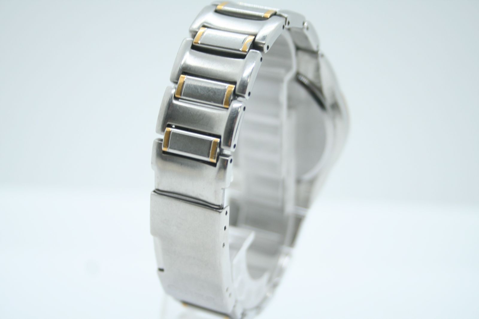 Condition SEIKO Perpetual Calendar 8F32 0130 quartz date ivory dial men’s SEIKO