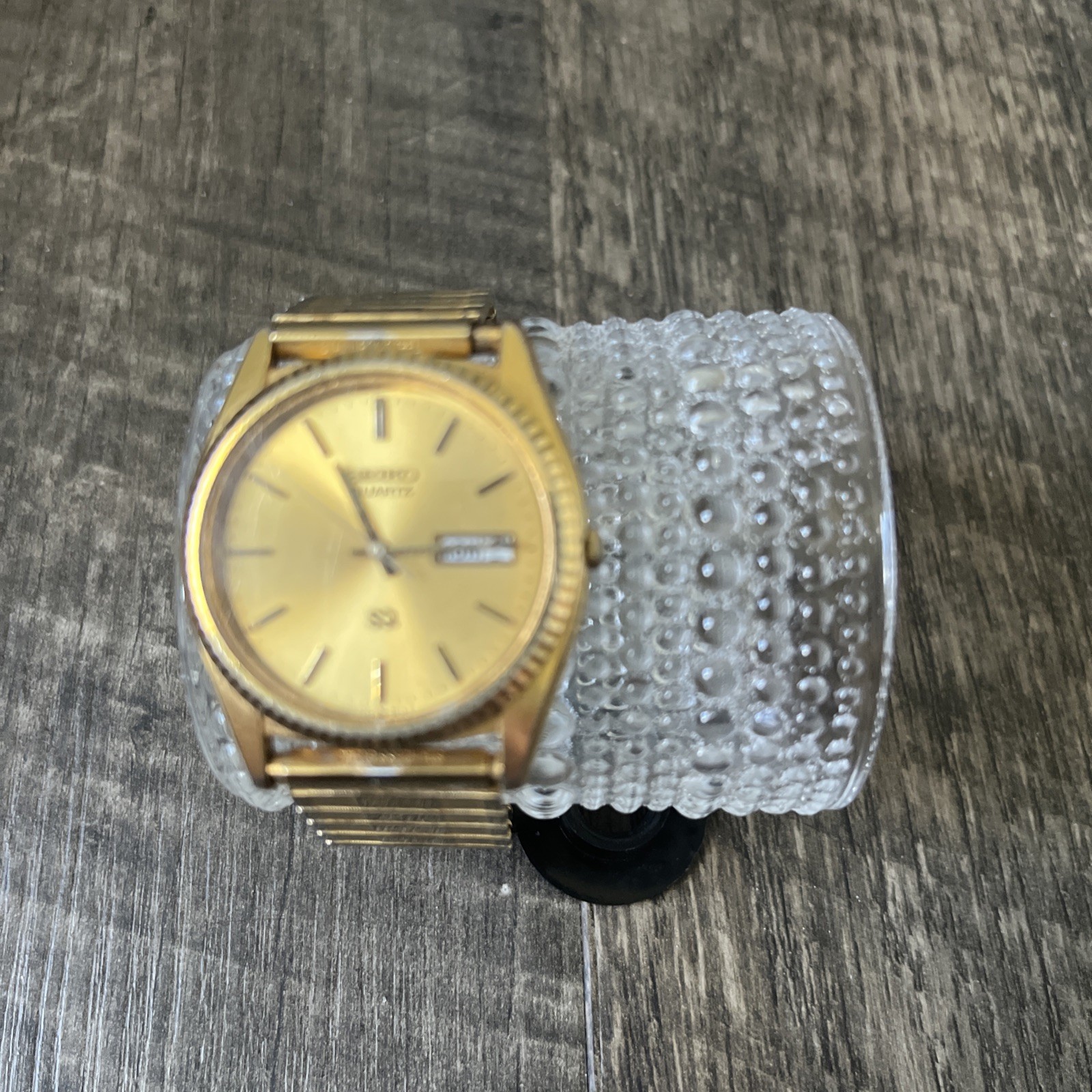 Vintage Seiko Watch Men 35mm Gold Tone Day Date 7N43-8A39