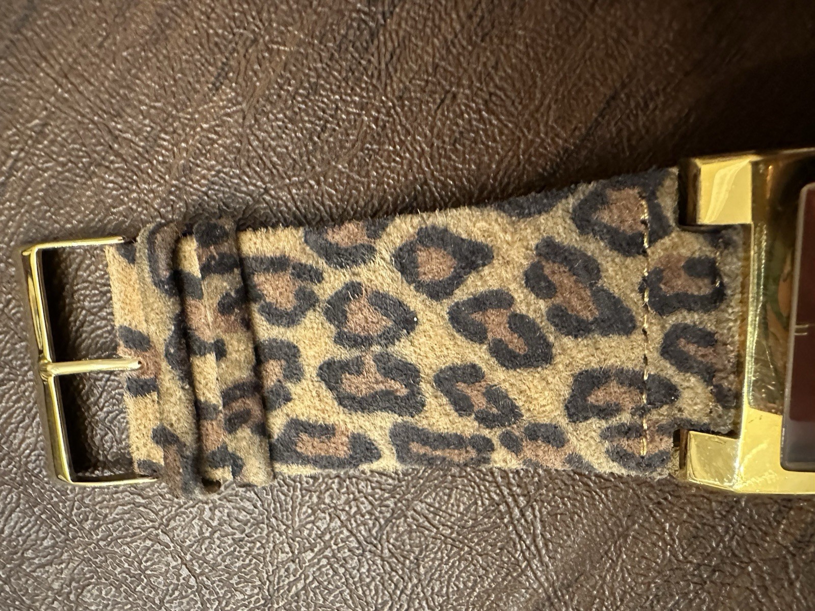 VTG Joan Rivers Classics Coll. Watch (New Battery) Leopard Print Band Gold Toned