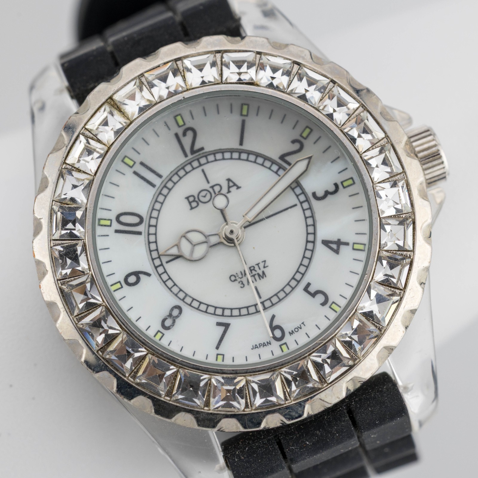 BORA Black-Tone Band Clear Plastic Case Quartz Analog Women’s Watch New Battery