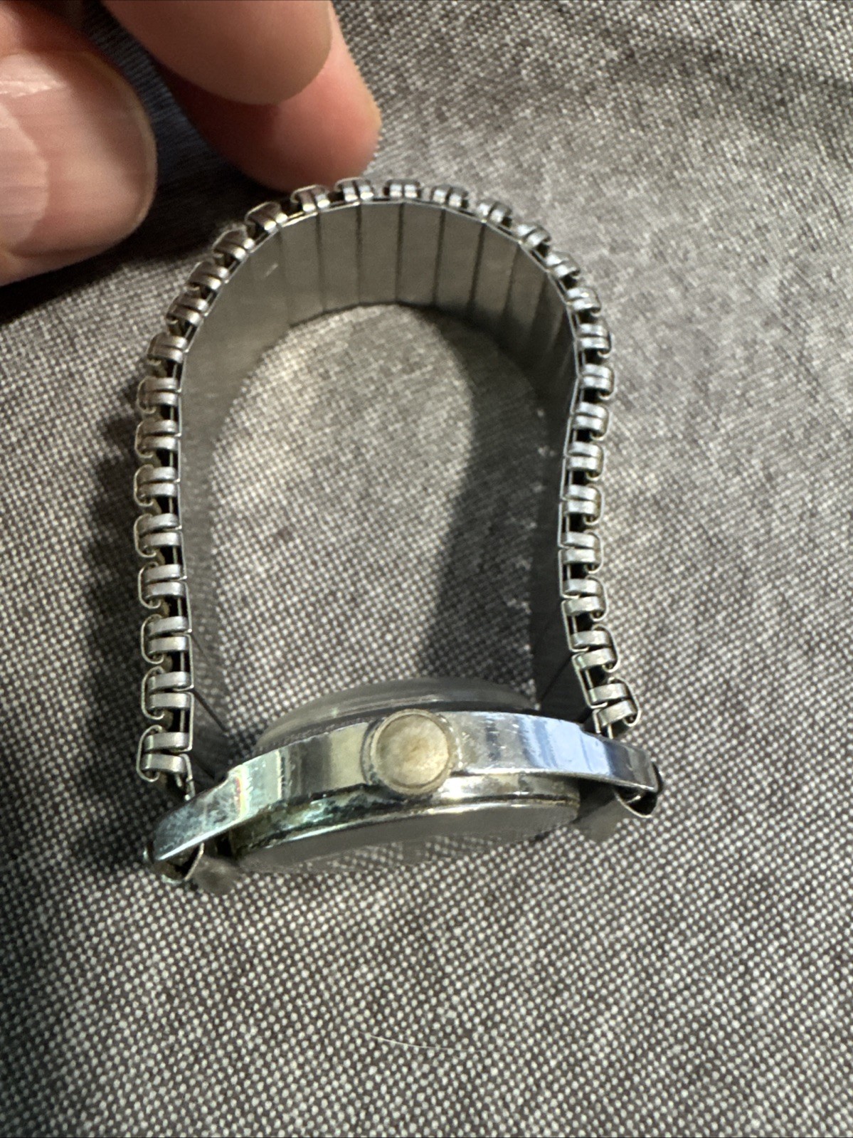 VTG Ladies’ Timex Mechnl Watch Silver-tone Stainless Band White Dial Date Window