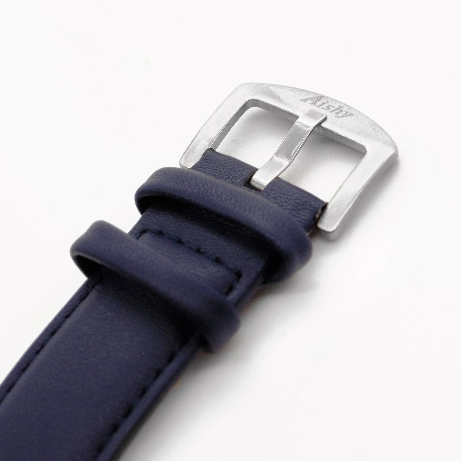 Men’s Watch: World Charterer Blue & Navy Leather. USA Shipping. New Sporty Look