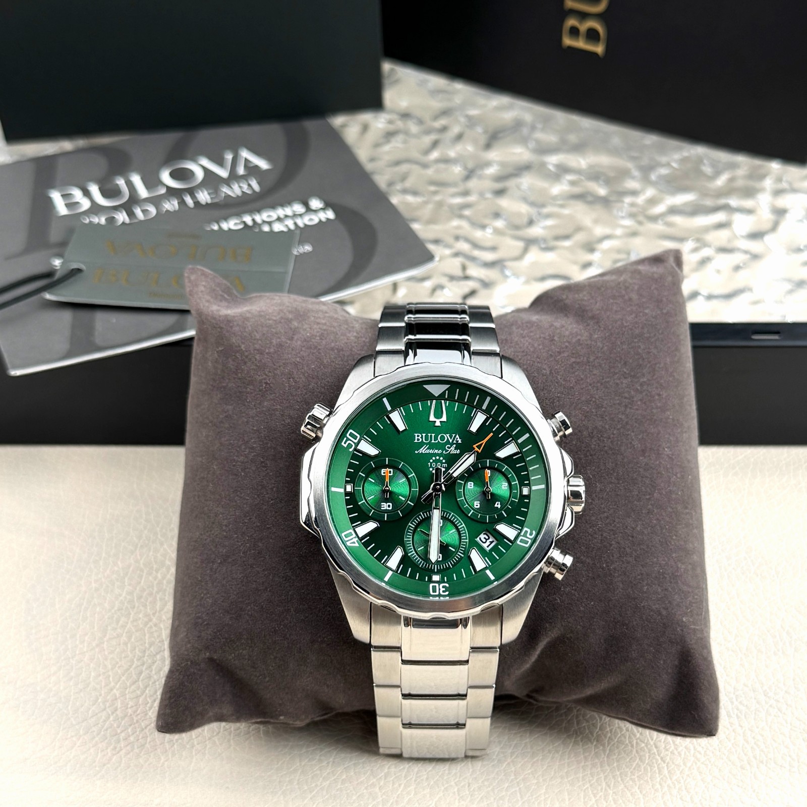 Bulova Marin Star Quartz stainless steel Green Dial Men’s watch 96B396 43mm