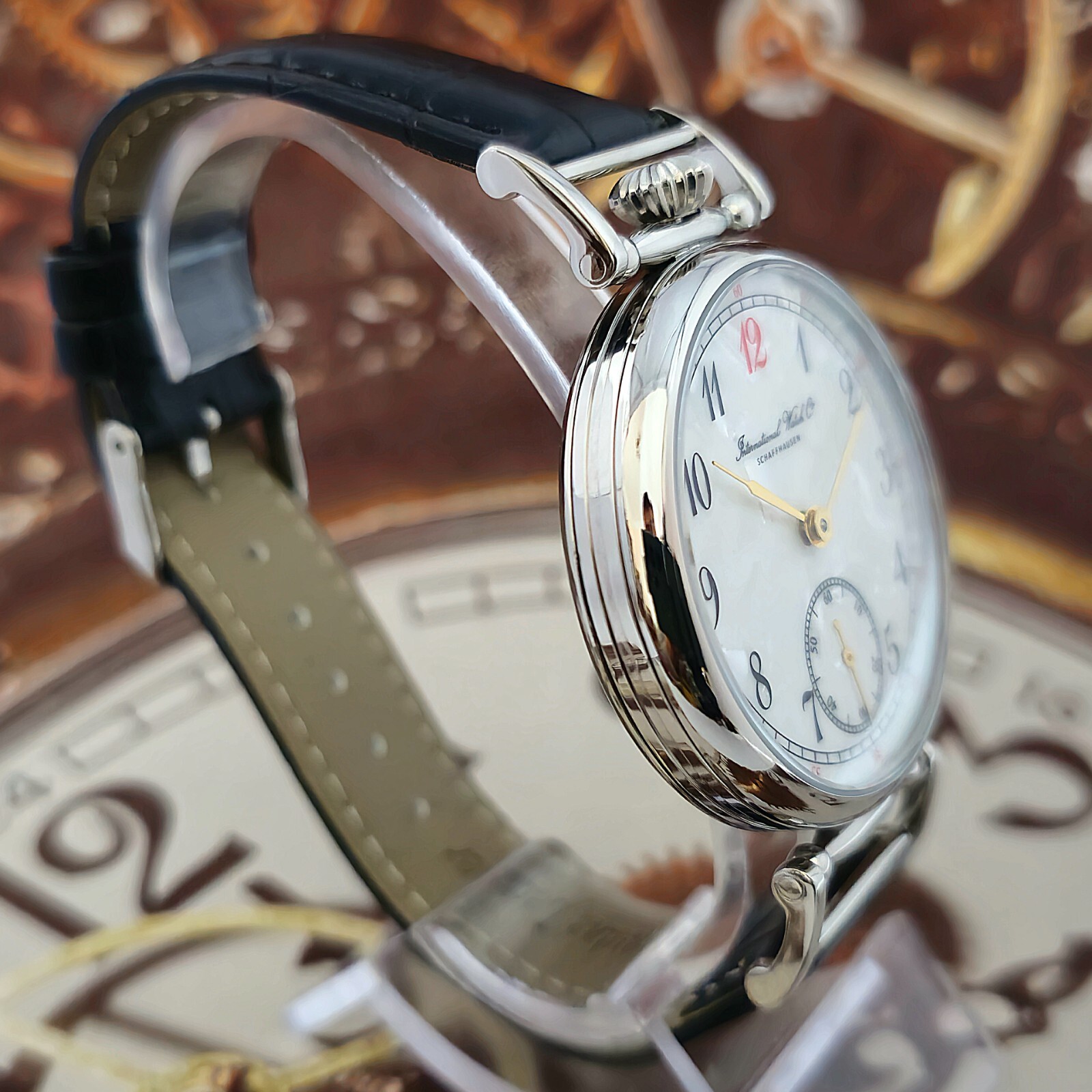 Watch USSR MARRIAGE 3602 Rare Dial Vintage mechanism MOLNIJA 18 Jewels