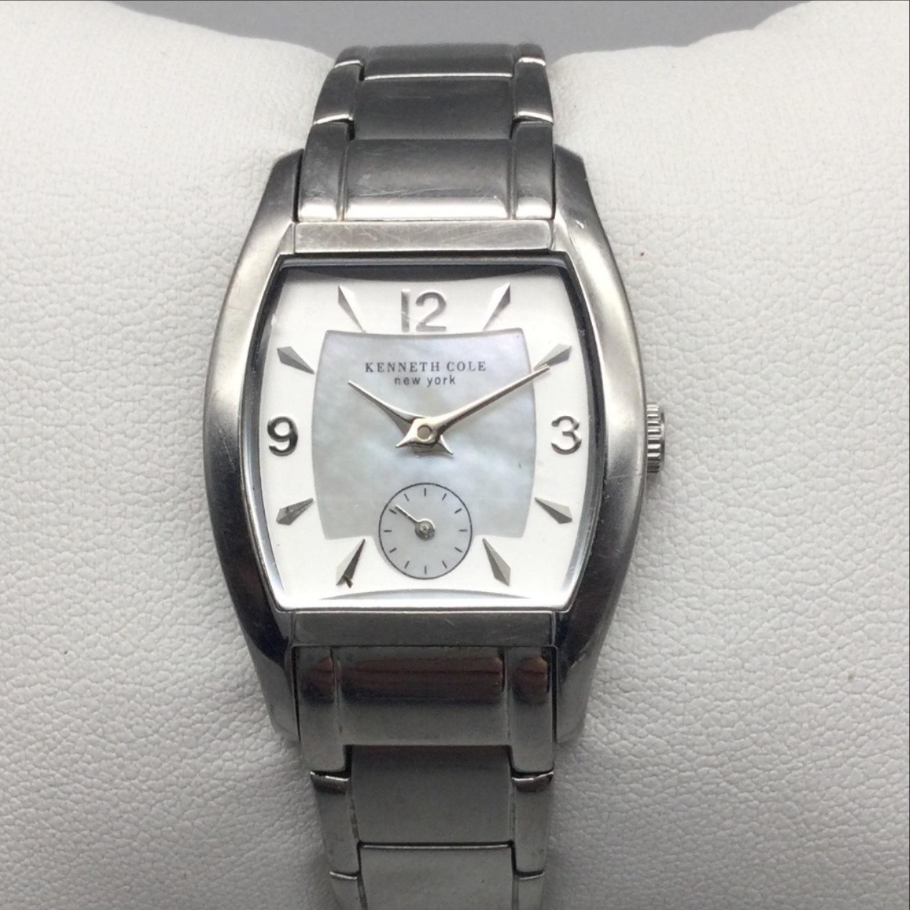 Kenneth Cole Womens Watch 24mm MOP Dial Stainless Steel New Battery 5.75″