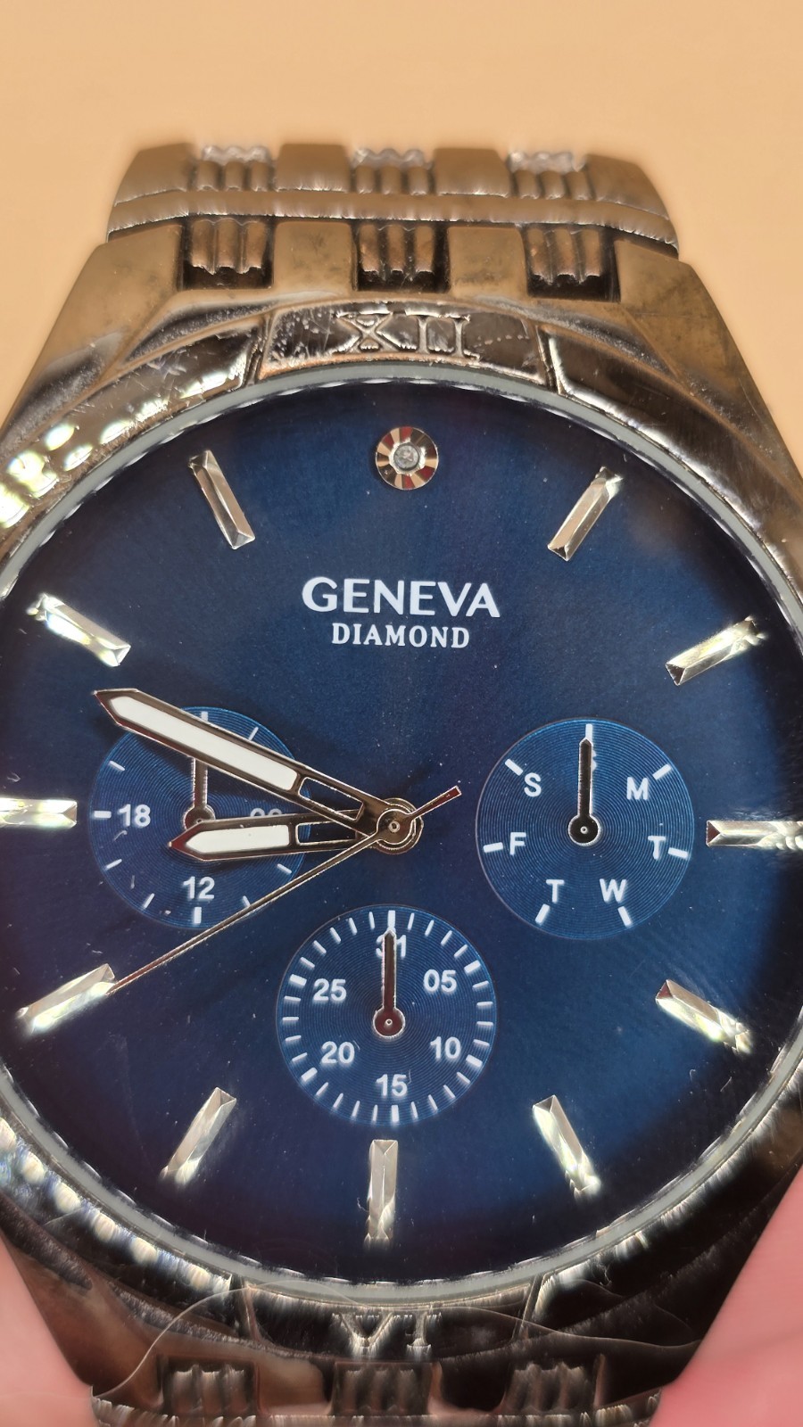 Geneva Diamond Men’s Quartz Wristwatch Blue Dial Stainless Steel Bracelet