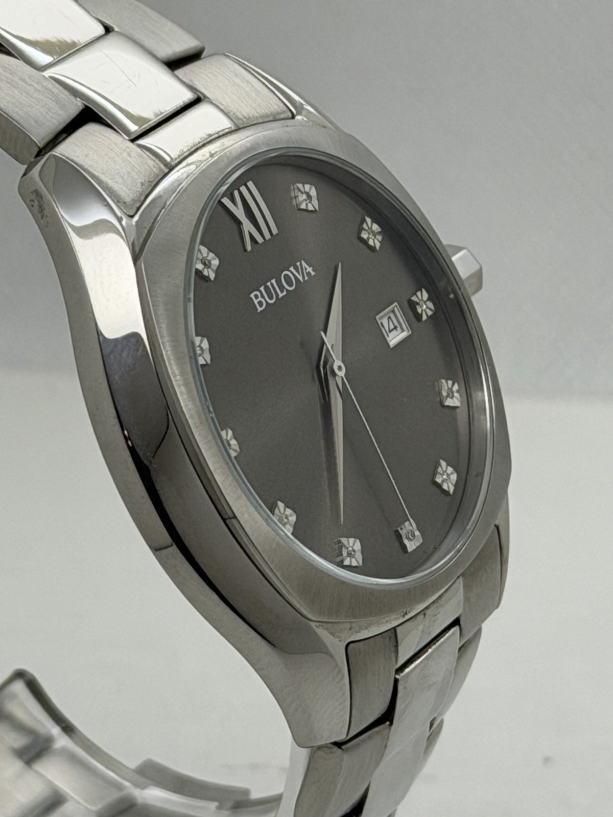 Bulova 96D122 Millennia Grey Dial Diamond Accent Date Indicator Men’s Watch 42mm