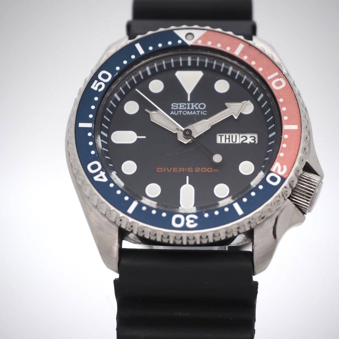 Seiko SKX009 7S26-0020 Automatic Diver 200m Pepsi Navy Dial Mens Watch Japan