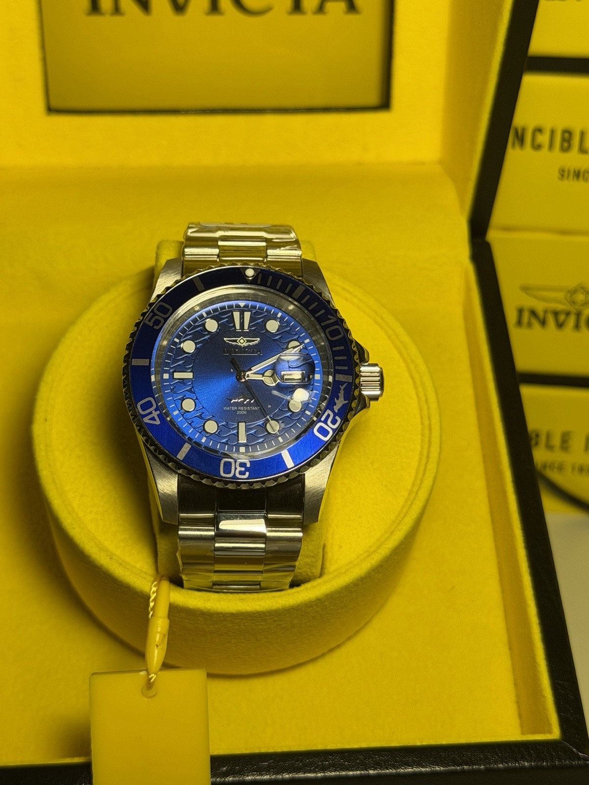 Invicta Pro Diver Isobar Men’s Watch – 42mm. Steel