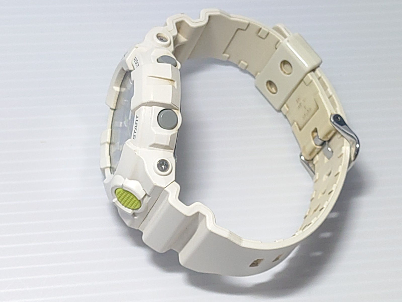 CASIO GA-800SC-7AJF white G-SHOCK
