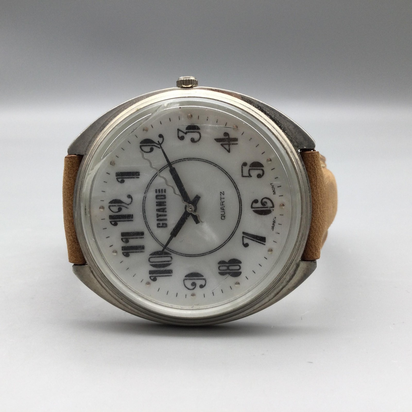 Gitano Time Watch Unisex 39mm Silver Tone MOP Dial Tan Leather Strap New Battery