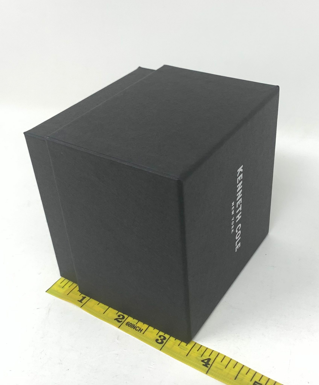 NEW – Empty Kenneth Cole Watch Box with Pillow, Presentation Display Storage