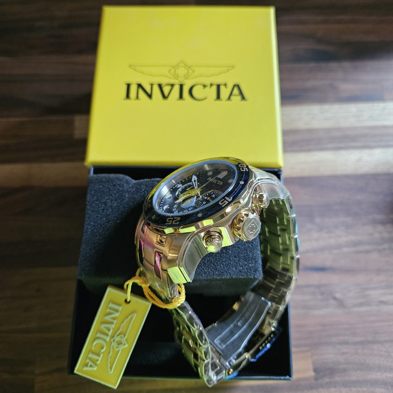 Invicta Pro Diver Scuba Men’s Watch 0074 48mm Quartz