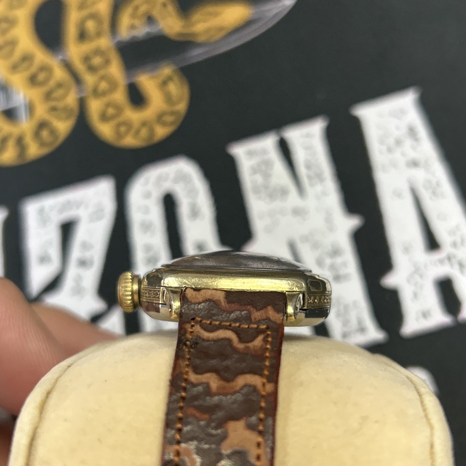 1926 Waltham Model 1907 Tonneau Shaped Grade 361 3/0s 15j Watch Running 10krgp