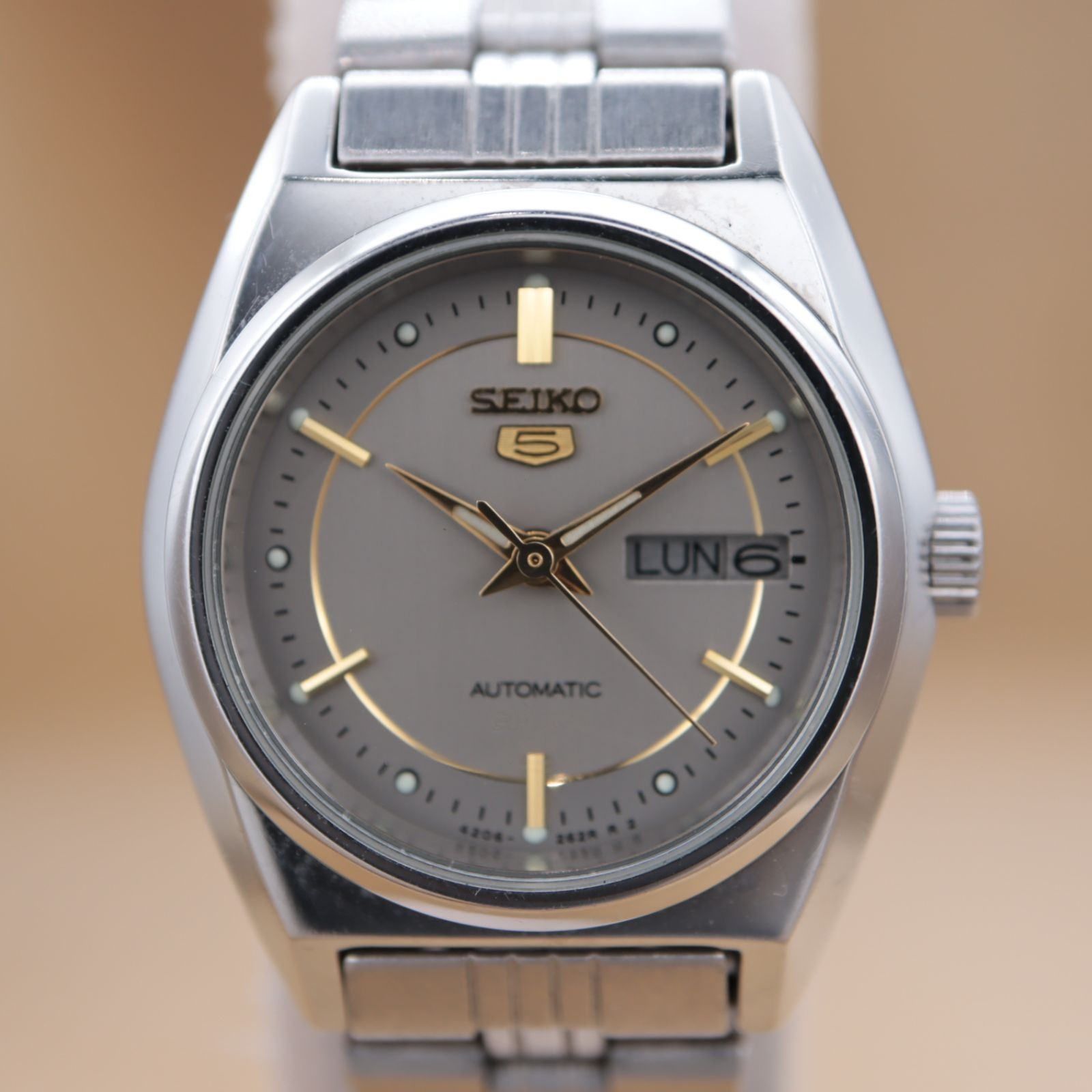 Seiko 5 AUTOMATIC 4206 0460 Women s Vintage 25mm Made in 1987 From Japan