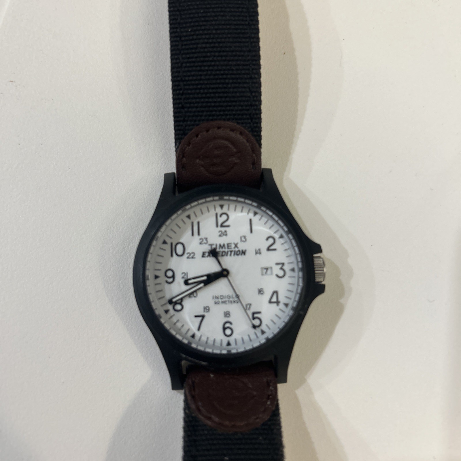Timex Expedition Men TW4B8200 Field Indiglo Leather Quartz 42mm (Used)