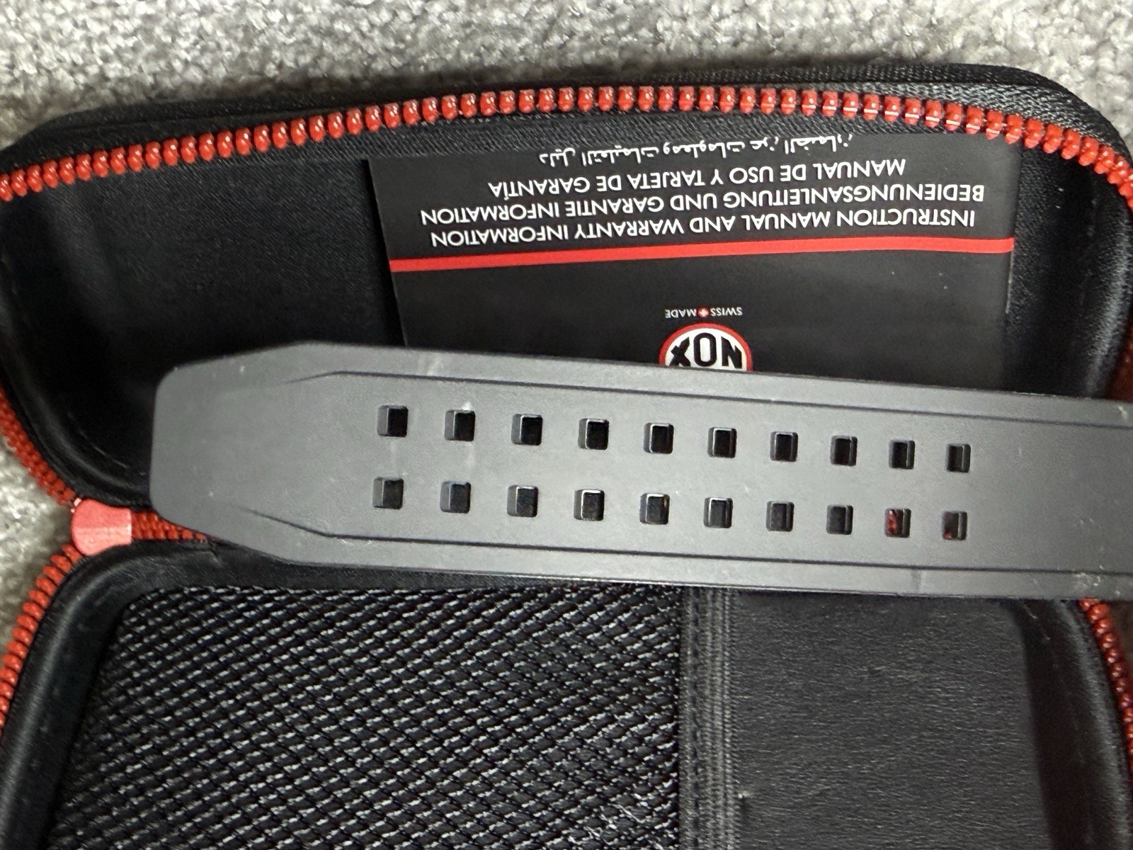 2013 LUMINOX NITTO XD SERIES BLACK STAR DATE CARBON RUBBER MEN NEW NEEDS BATTERY