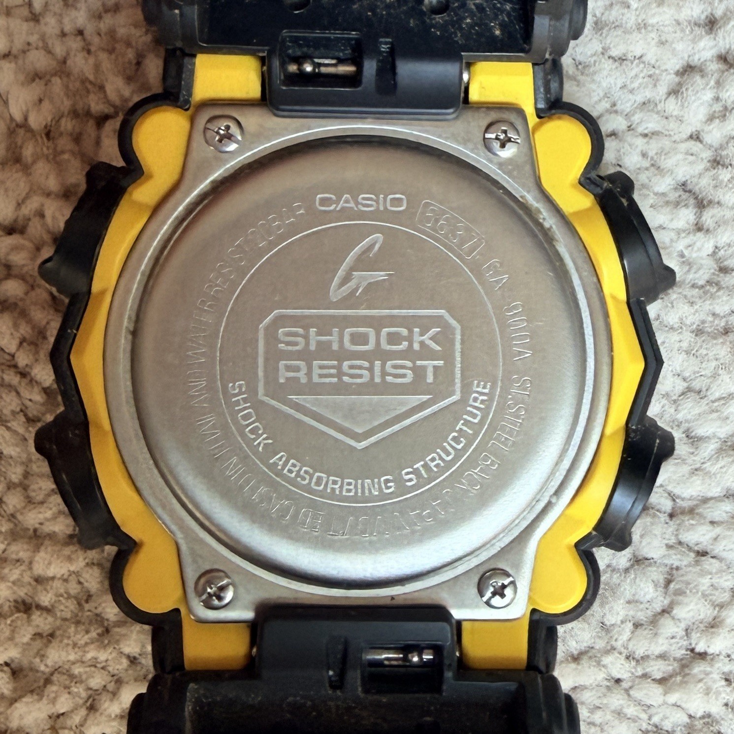 Casio G-Shock GA-900 Watch w xtra strap
