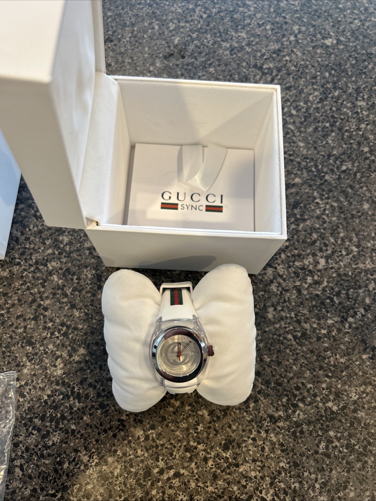 Gucci Sync 36mm Case Stainless Steel, Rubber Band,Unisex Wristwatch – (YA137302)