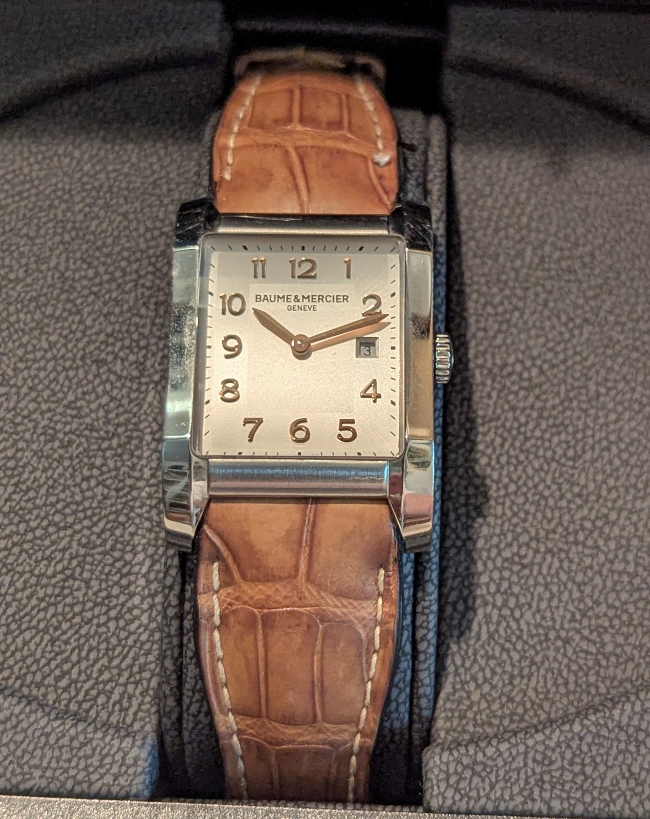 Baume & Mercier Hampton Automatic Swiss Made Date Brown Dial Leather Strap