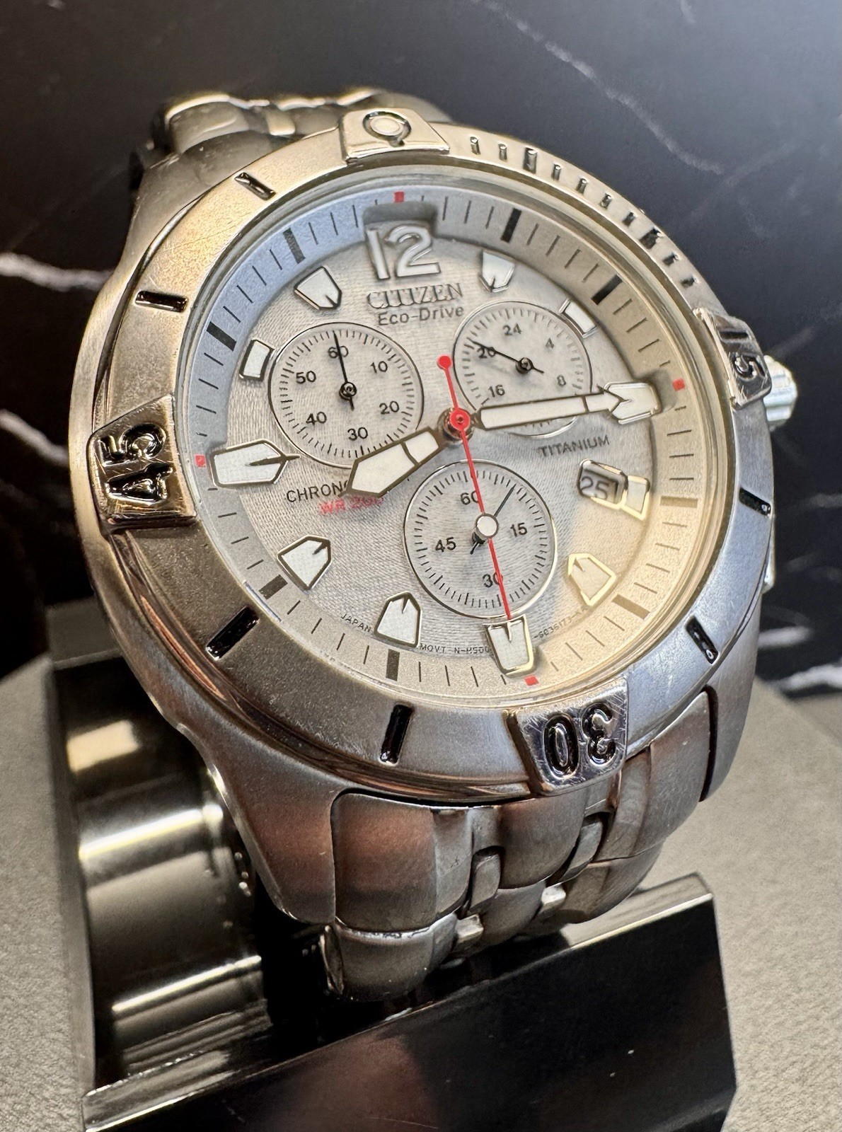 Citizen Eco-Drive Titanium Chronograph H500-S021260 Men’s 42mm Silver 200M Watch