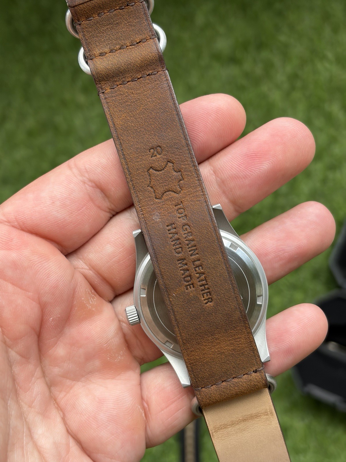 Retro Military VH31 Quartz Watch 37mm Sapphire 100m + 2 Straps (NATO & Leather)