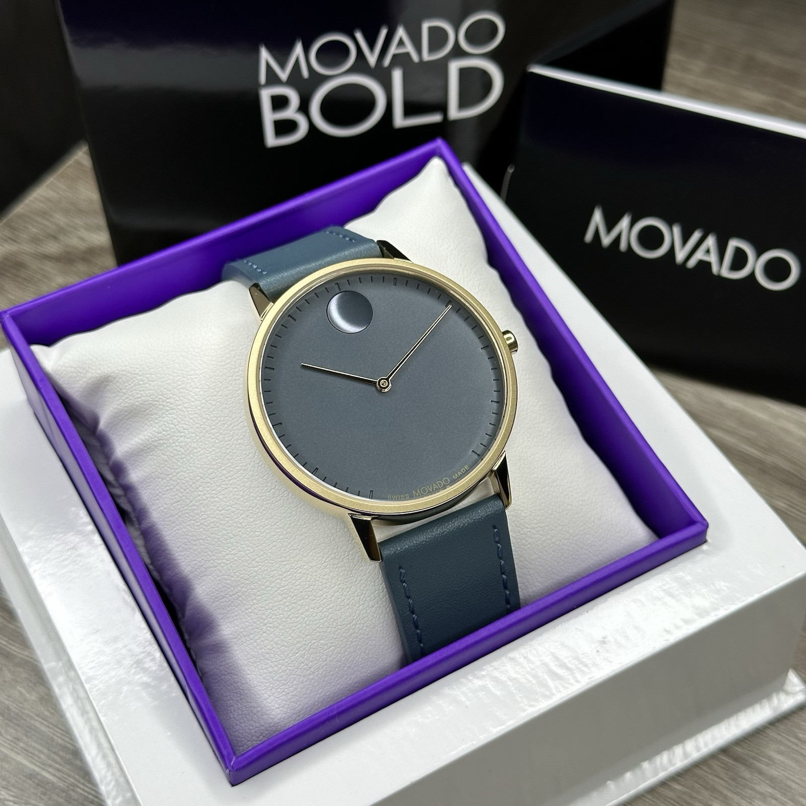 NEW✅SWISS✅ Movado FACE Gray Dial Teal Blue Leather 41mm Gold Men’s Watch 3640124