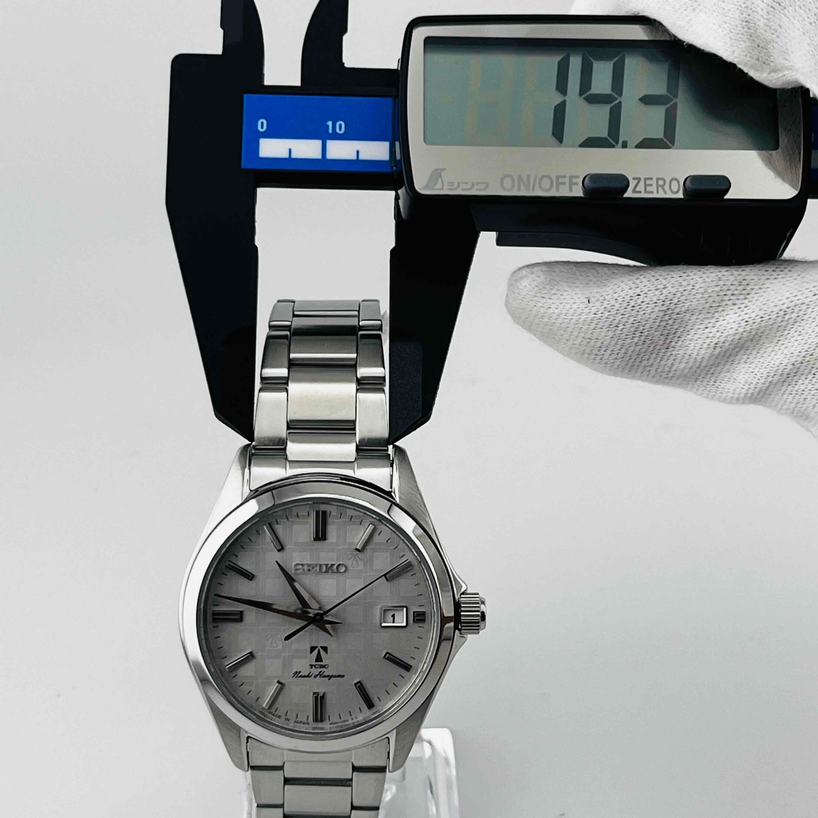 SEIKO 4R35-04T0 Automatic winding Naoki Hanzawa original limited edition 38.9mm