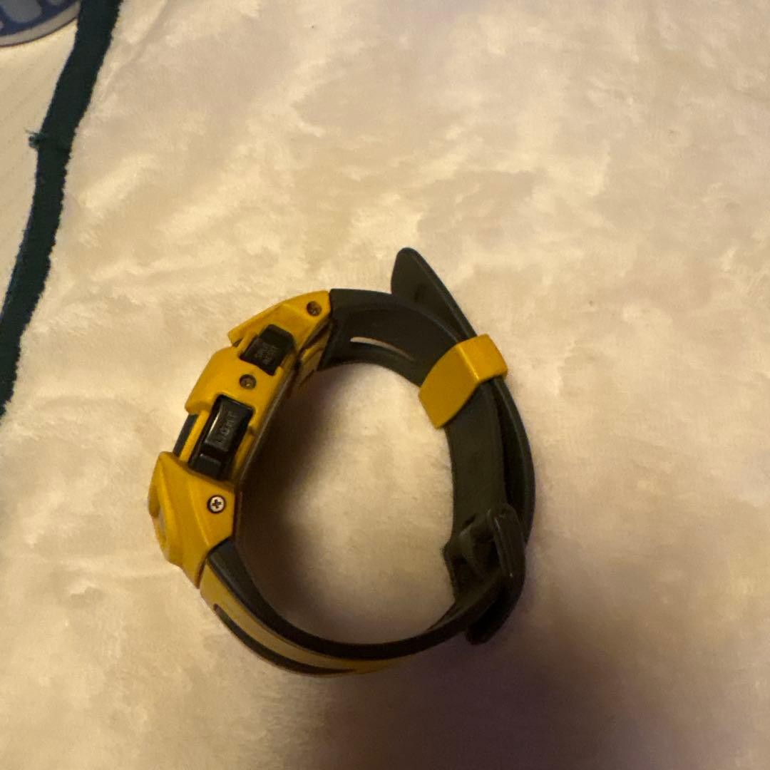 CASIO Digital Watch, Yellow