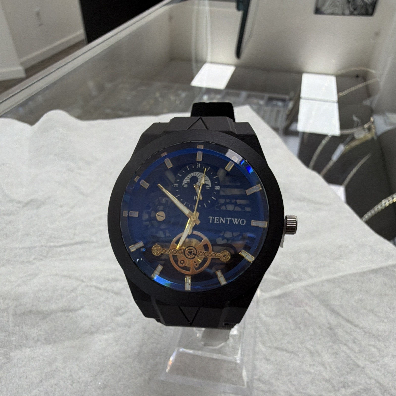 TENTWO Quartz Analog Skeleton Dial Watch Blue/Black/Gold Black Rubber Strap