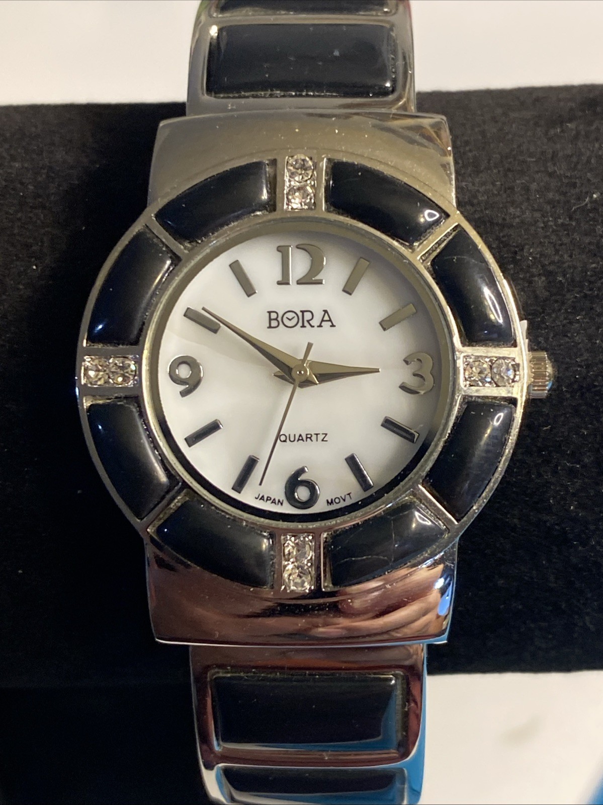 Women’s 32mm Silver Black Tone Bora Watch,Black Enamel Accented Bezel and Band