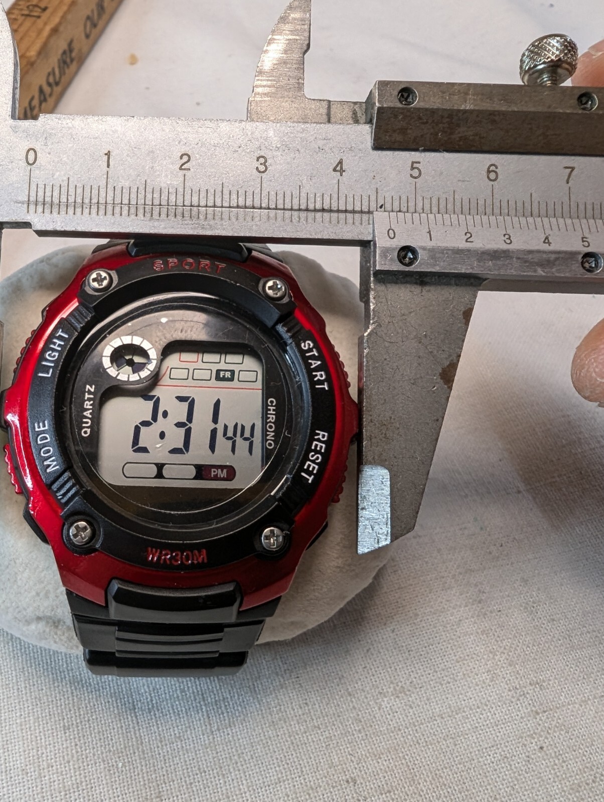 Sporty S-Sport Red & Black Chronograph Men’s Watch TPU Band