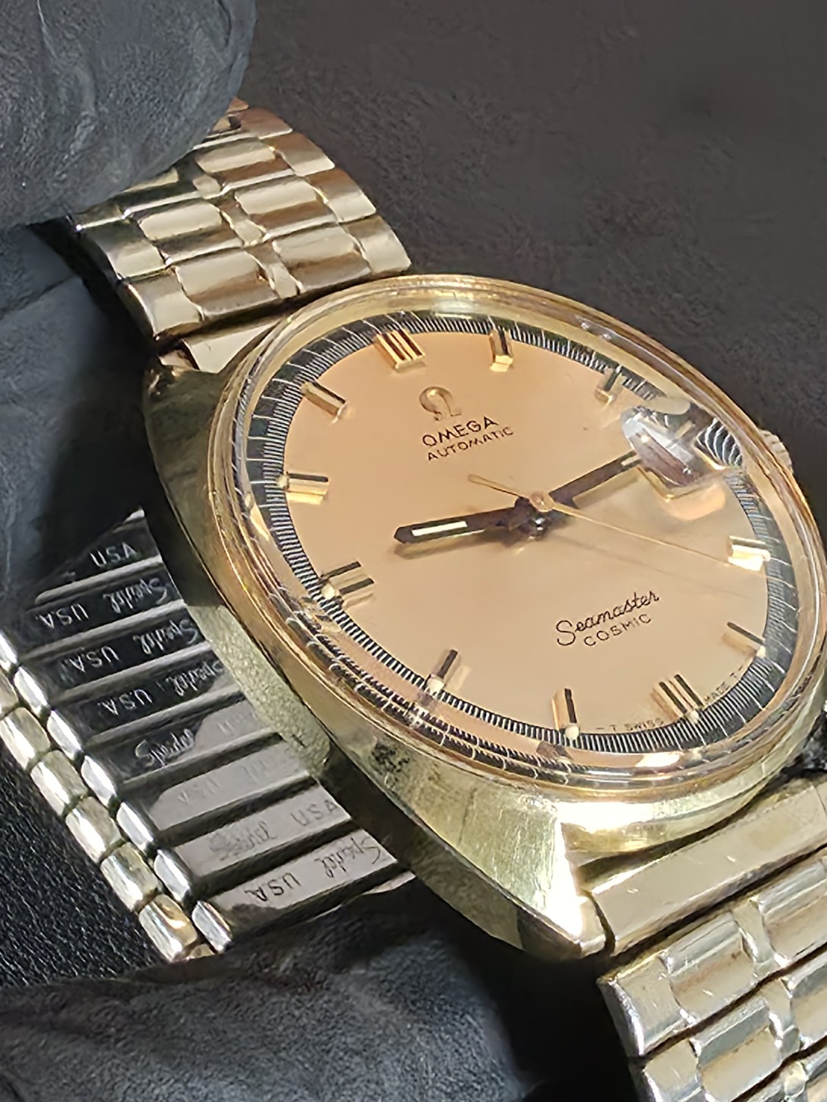 Vintage Omega Seamaster Cosmic Automatic 166.026 – Gold Tone 35mm