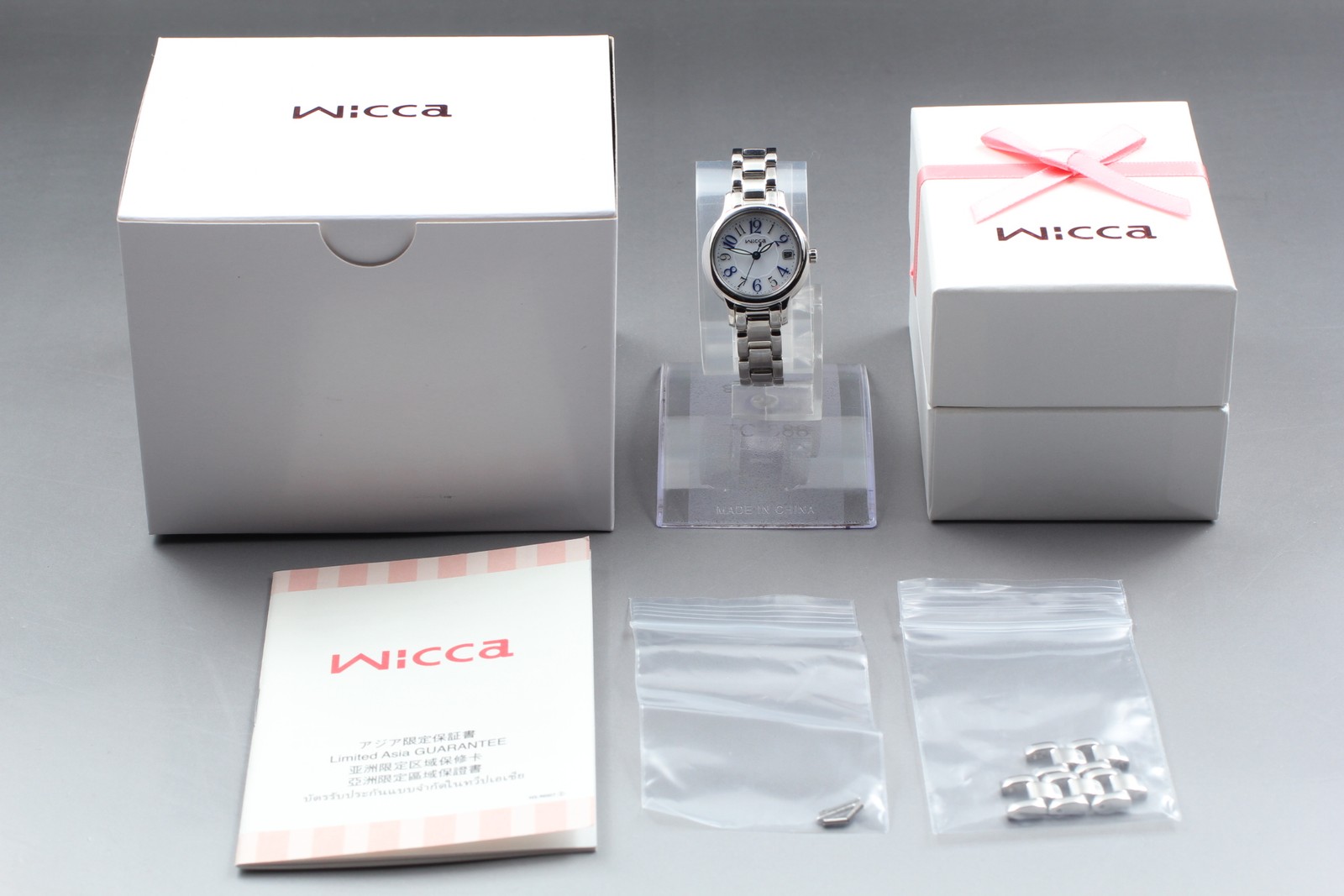 [MINT] CITIZEN Wicca E001-R007891White Dial Silver Solar Ladies Watch From JAPAN