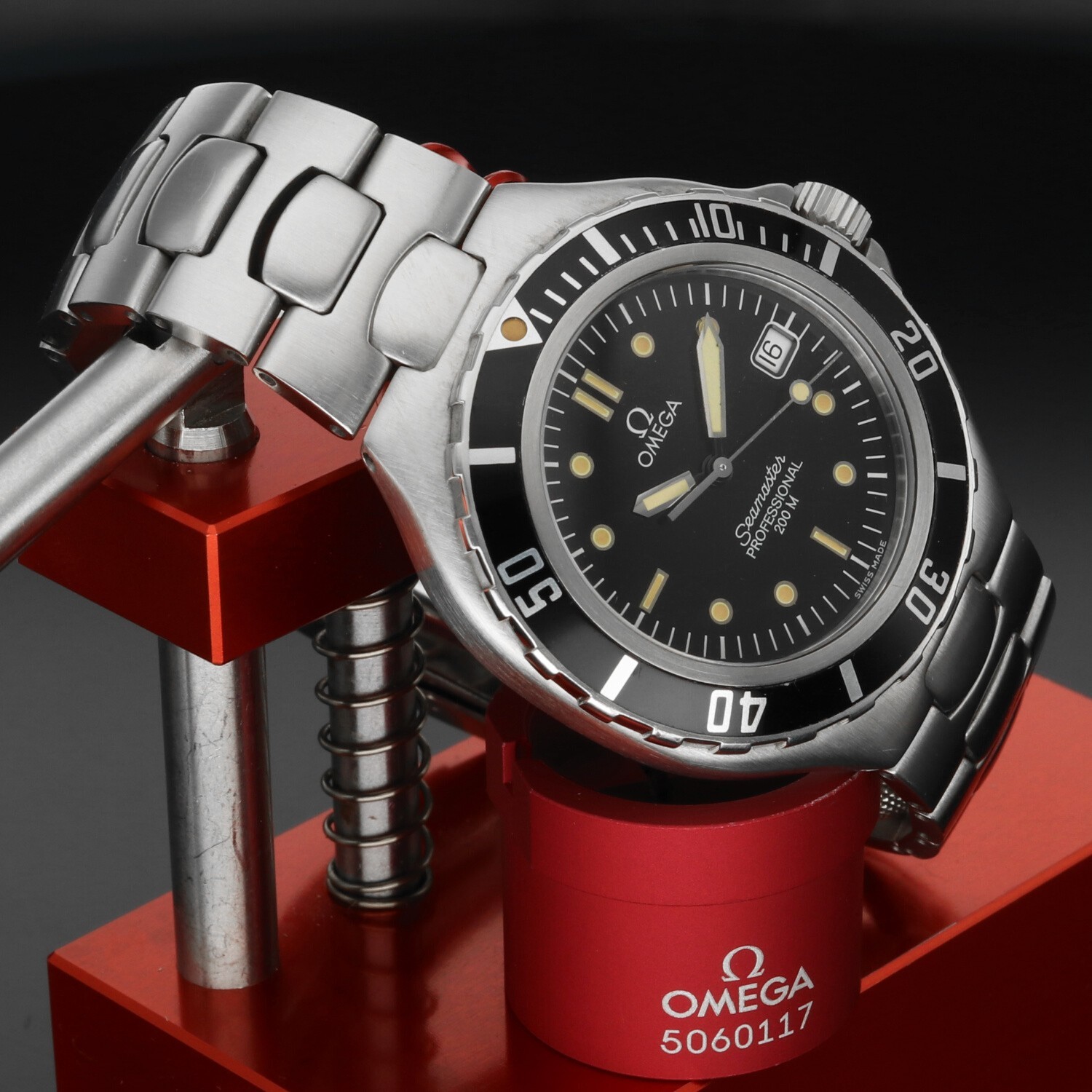 1993 Omega Seamaster Professional 200M Pre-Bond 36mm Quartz Ref.396.1062
