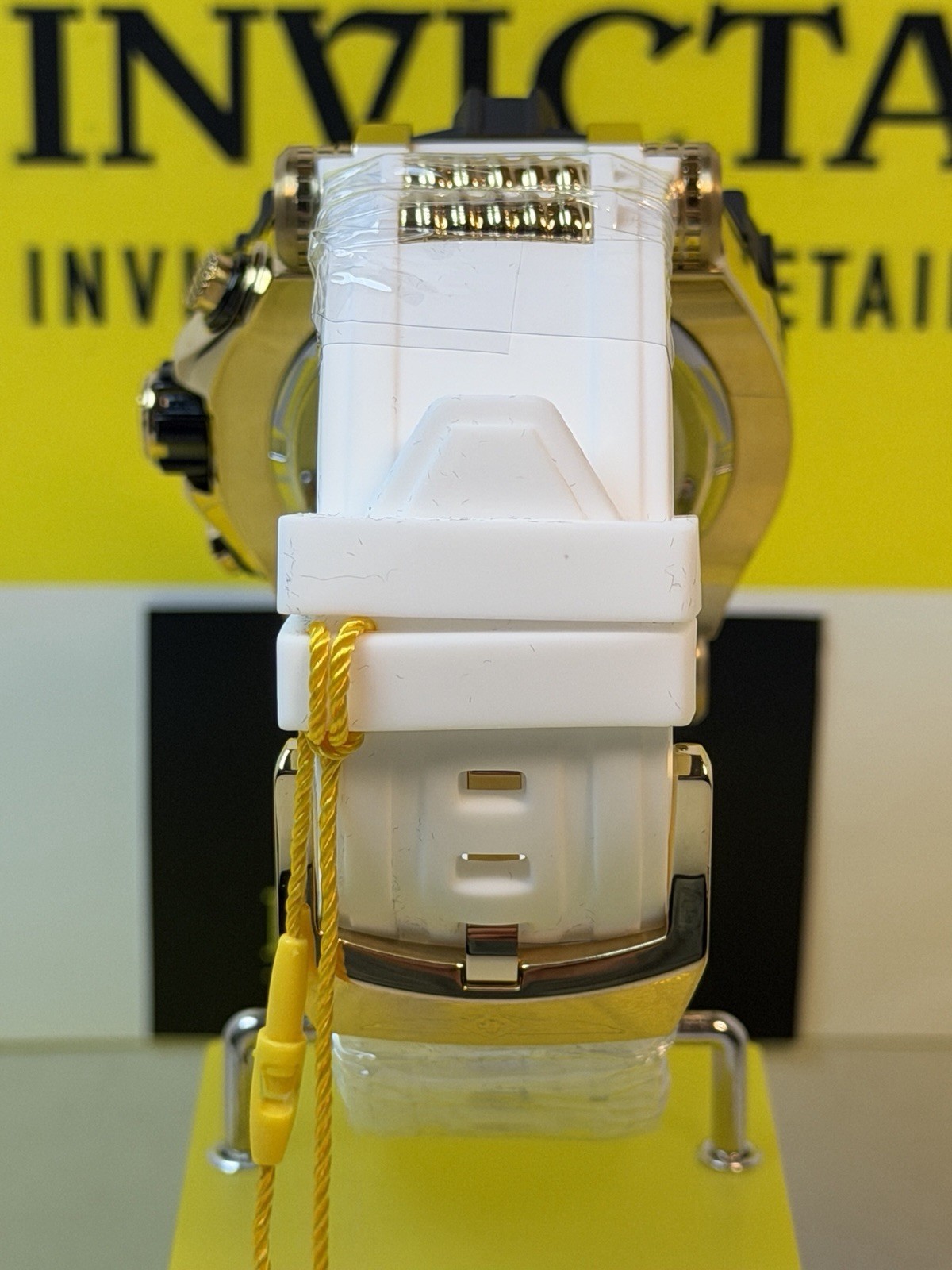 Invicta Bolt Surge Men’s 52mm, White Silicone Gold Chronograph Watch! SHARP!!