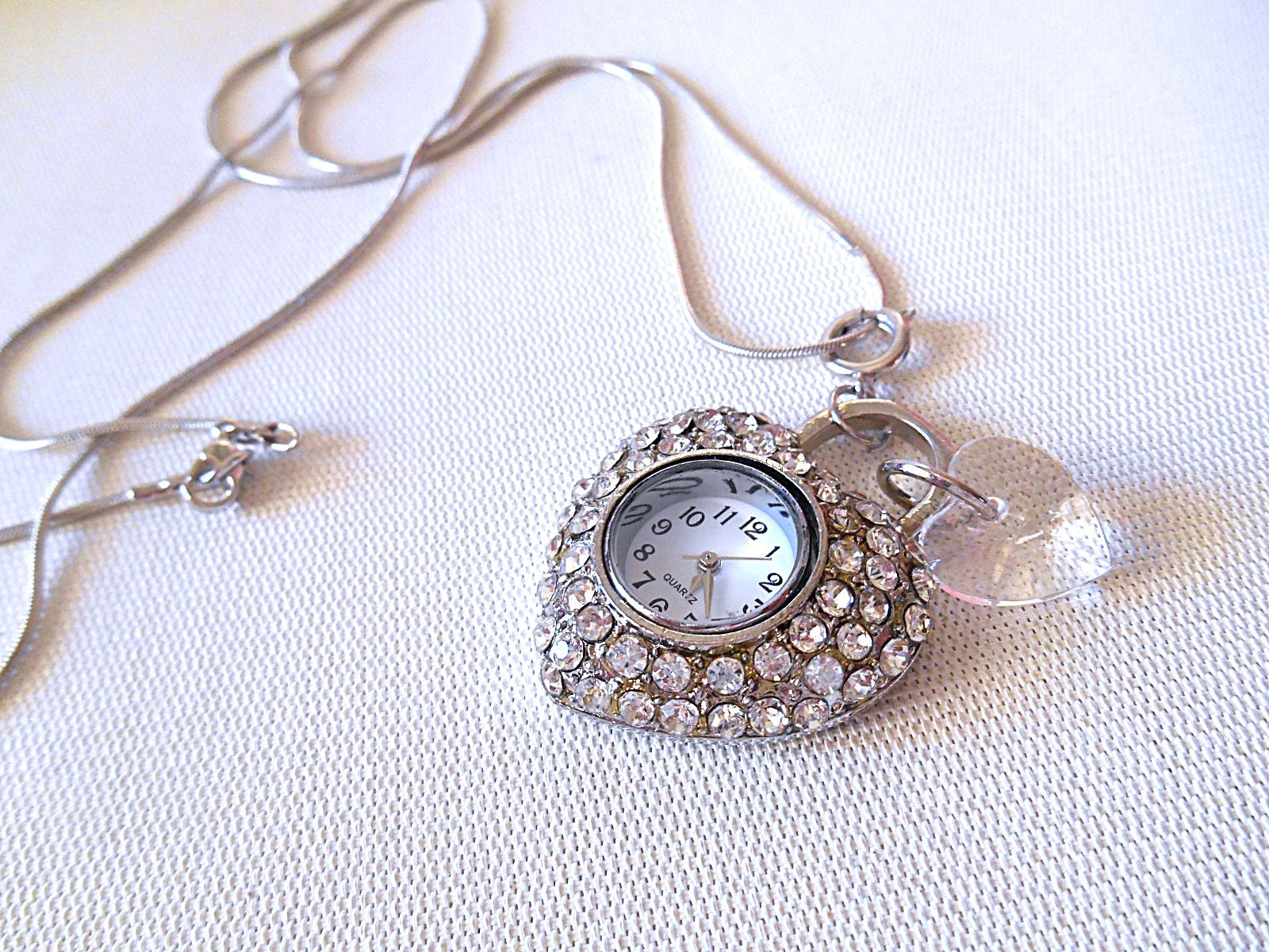 Silvertone & Clear Rhinestone Heart Necklace Watch – New Battery