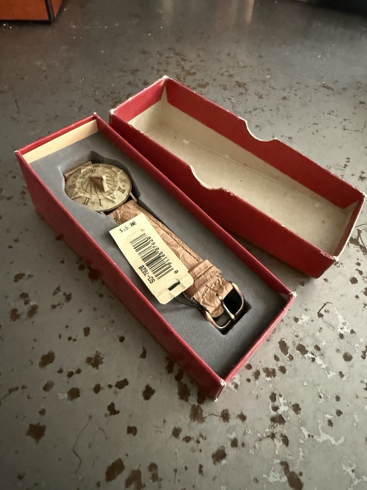 Fossil Sundial Limited Edition Rare Watch w/ Box. Vintage! Model SD-7620