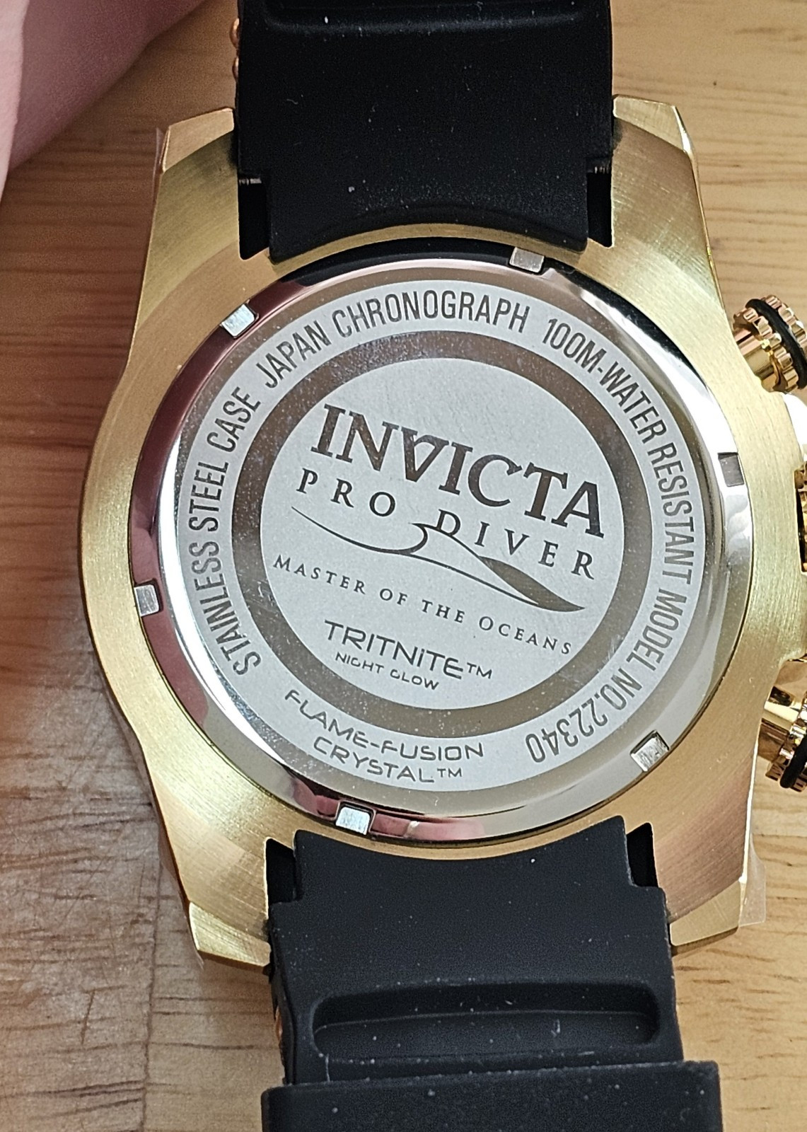 Invicta Men’s Pro Diver Scuba 50mm Gold Tone Silicone Chronograph Watch 22340