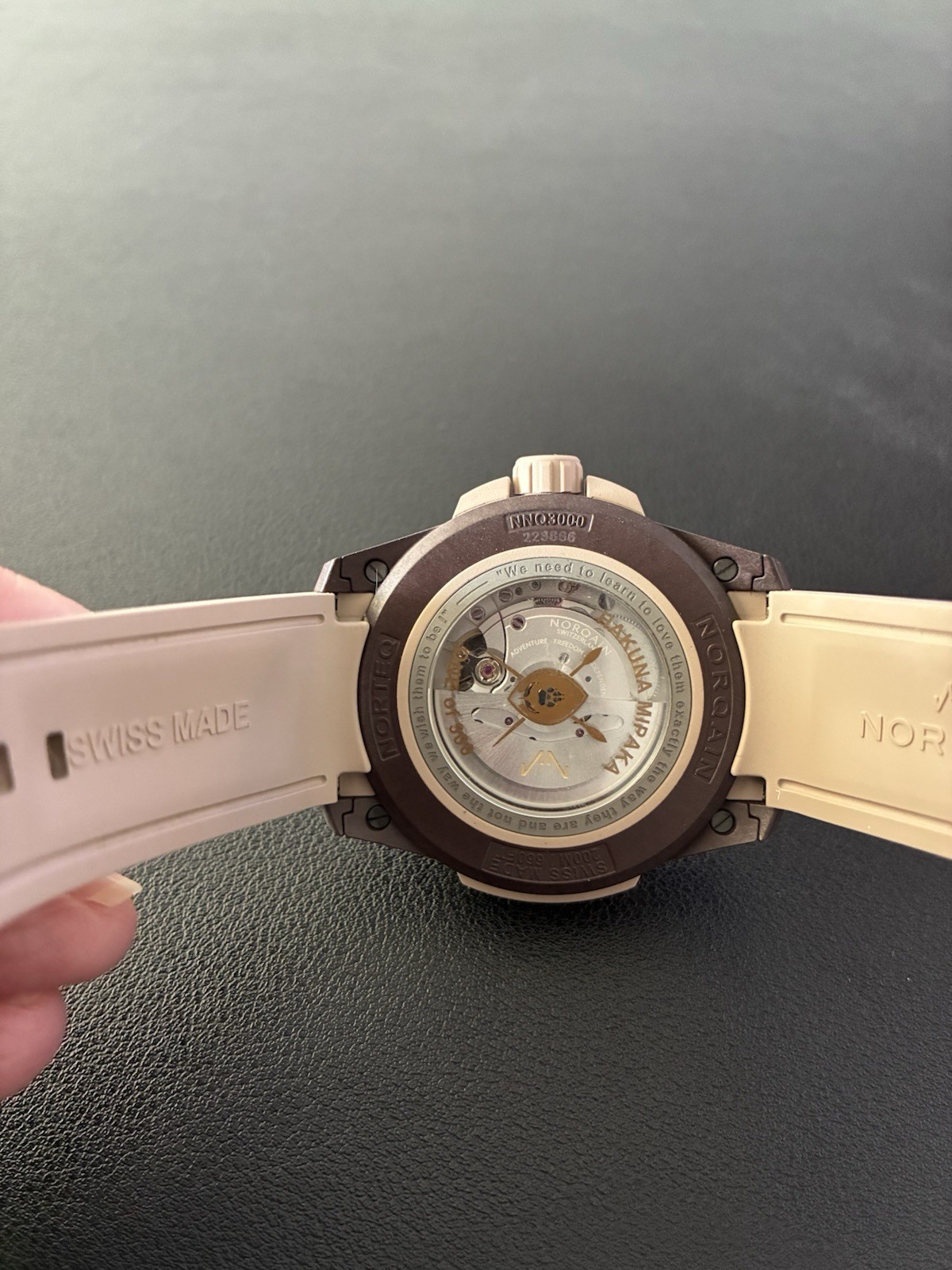 Norqain Wild One Hakuna Mipaka Men’s Watch 42mm NNQ3000QNX1LA/X001