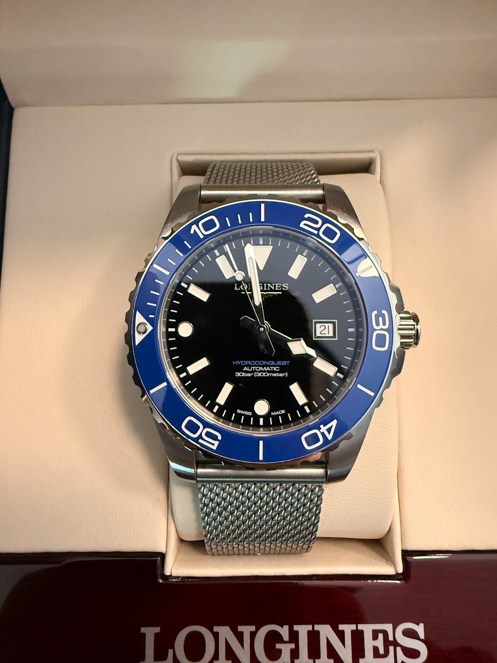 Longines HydroConquest 42mm Black Dial Blue Ceramic Bezel Mesh L3.788.4.90.6