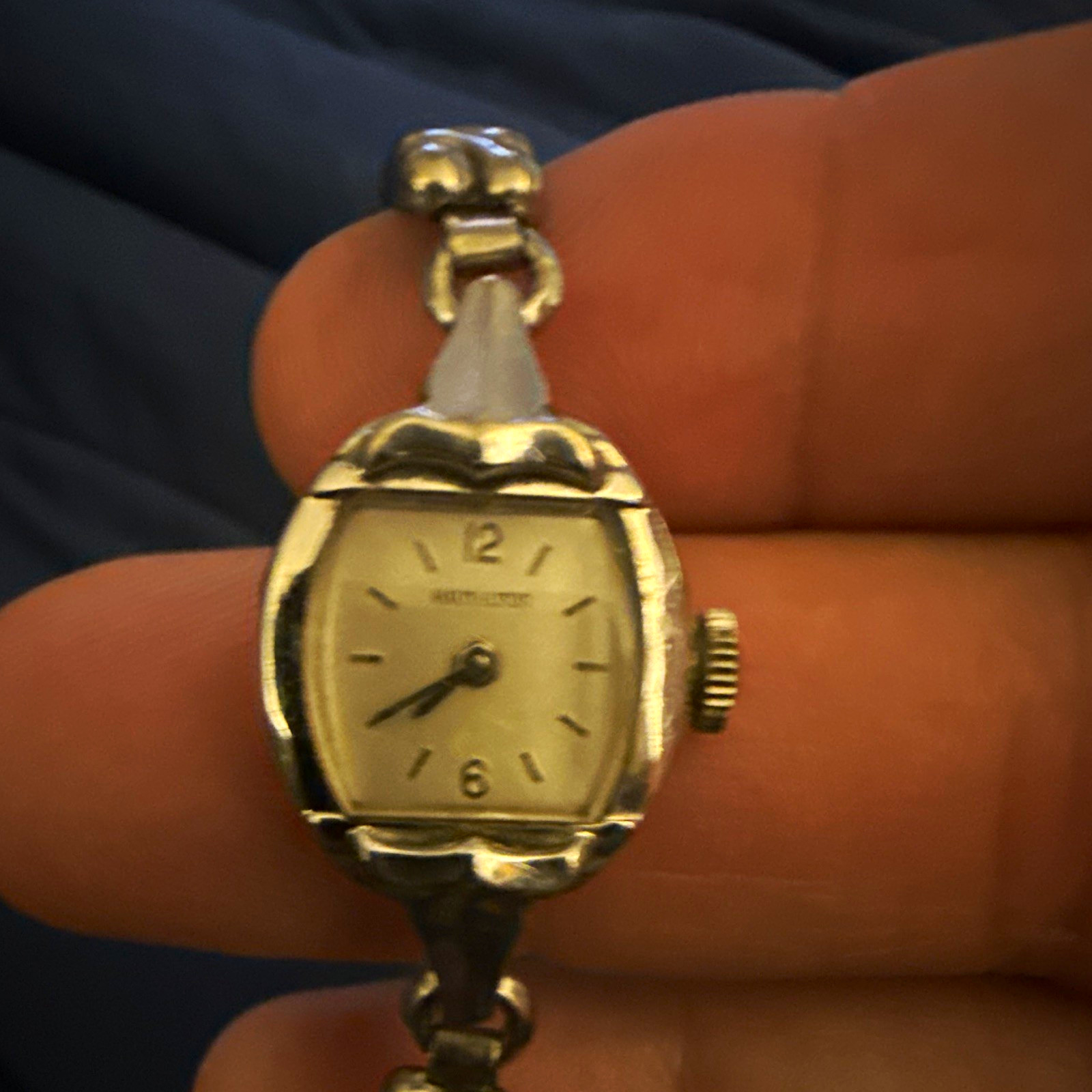 Hamilton Vintage Women’s Manual Mechanical Watch 17 Jewels White Dial Silver
